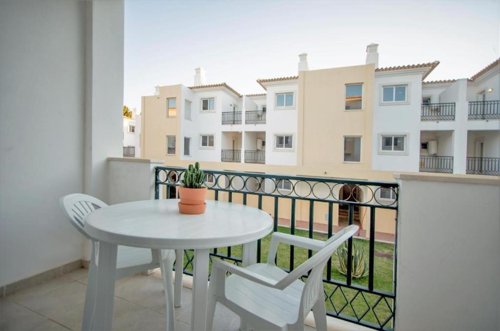 Smy Santa Eulalia Algarve Aparthotel Albufeira Eksteriør bilde